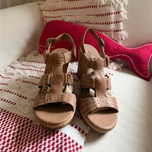 Clarks Brown Leather Strappy Slingback Wedge Sandals Sz 10
